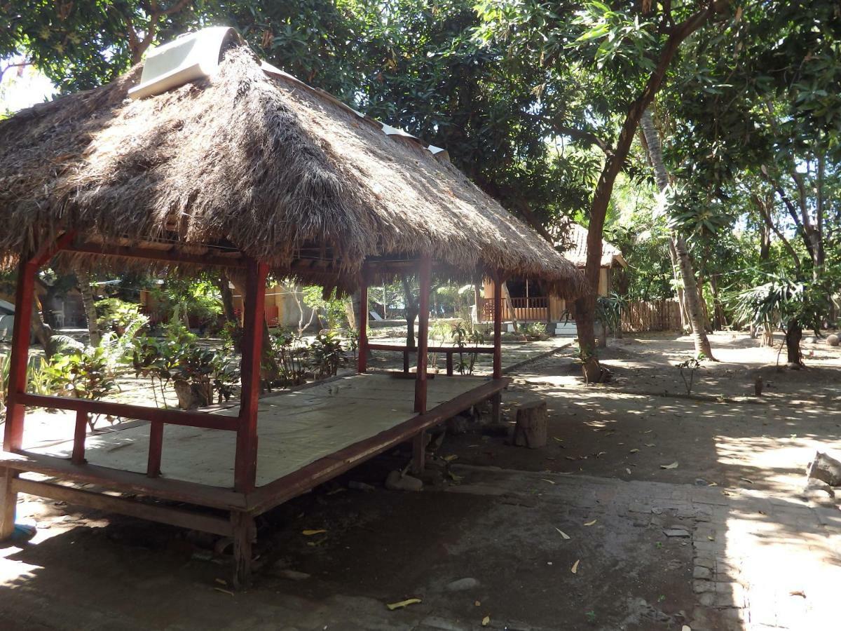 Pondok Wisata Gili Lampu Labuhan Pandan Buitenkant foto